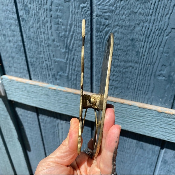 Vintage metal paper clip funny office supplies bill holder paper organization - Picture 2 of 9